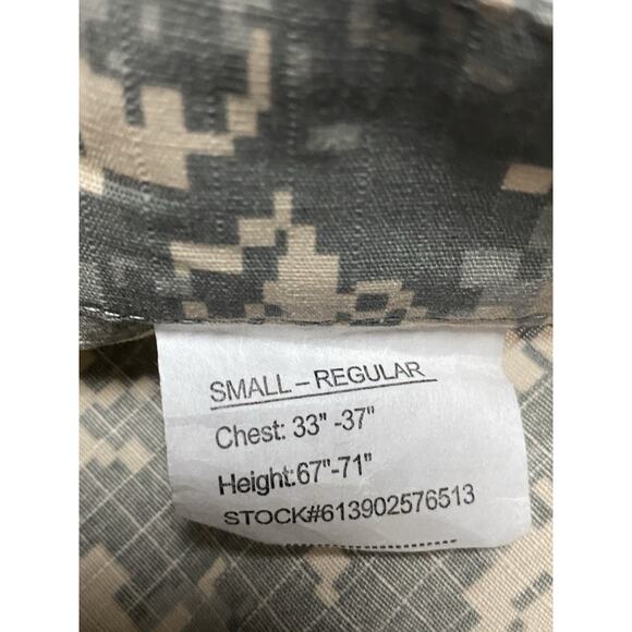 US Army Combat Coat Small Regular Nylon/Cotton Digital Camo Military Uniform - Picture 5 of 6